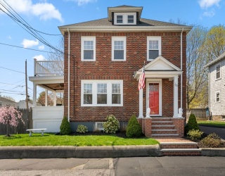 50 Hillside Rd, Dedham, Massachusetts, 3 Bedrooms Bedrooms, 7 Rooms Rooms,1.5 BathroomsBathrooms,Residential,For Sale,Hillside Rd,73505441