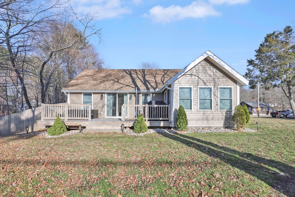 2 Woodland Hts, Wales, Massachusetts, 2 Bedrooms Bedrooms, 5 Rooms Rooms,1 BathroomBathrooms,Residential,For Sale,Woodland Hts,73488670