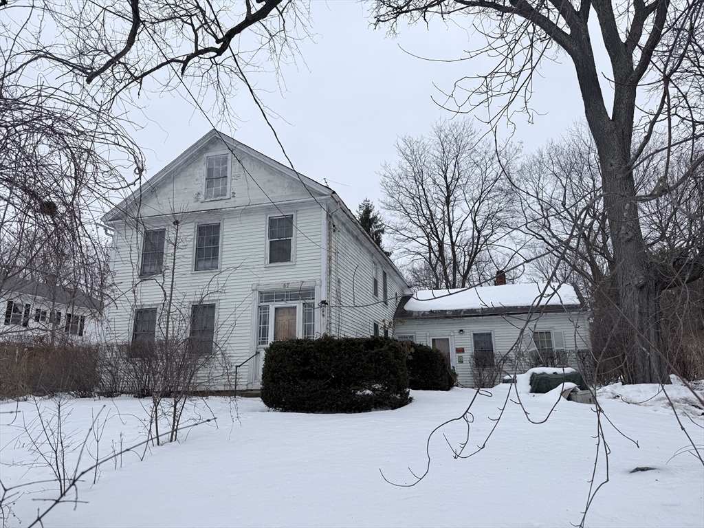 47 Elm St, North Brookfield, Massachusetts, 3 Bedrooms Bedrooms, 8 Rooms Rooms,2 BathroomsBathrooms,Residential,For Sale,Elm St,73479530