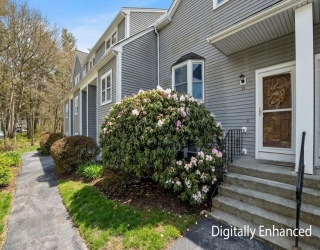 13 Summerville Rd, Foxboro, Massachusetts, 2 Bedrooms Bedrooms, 6 Rooms Rooms,1.5 BathroomsBathrooms,Residential,For Sale,Summerville Rd,73478509