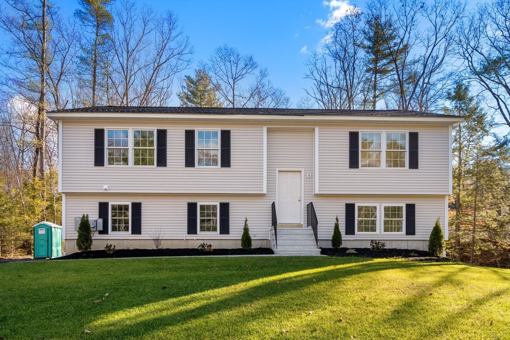 104 Hilltop Rd, Southbridge, Massachusetts, 5 Bedrooms Bedrooms, 10 Rooms Rooms,3 BathroomsBathrooms,Residential,For Sale,Hilltop Rd,73457070