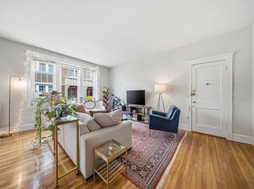 36A St. Paul Street, Brookline, Massachusetts, 2 Bedrooms Bedrooms, 5 Rooms Rooms,1 BathroomBathrooms,Residential,For Sale,St. Paul Street,73505677