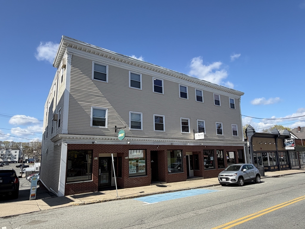 34 Central St, Ipswich, Massachusetts, 1 Bedroom Bedrooms, 3 Rooms Rooms,1 BathroomBathrooms,Residential Lease,For Rent,Central St,73505680