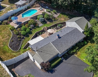 354 Lowell St, Peabody, Massachusetts, 3 Bedrooms Bedrooms, 8 Rooms Rooms,2 BathroomsBathrooms,Residential,For Sale,Lowell St,73505686