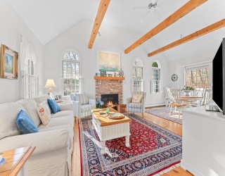 16 Carlton Rd, Orleans, Massachusetts, 3 Bedrooms Bedrooms, 13 Rooms Rooms,3.5 BathroomsBathrooms,Residential,For Sale,Carlton Rd,73505807