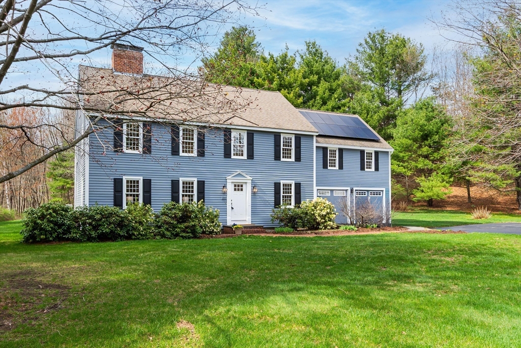 100 Nashaway Road, Bolton, Massachusetts, 4 Bedrooms Bedrooms, 9 Rooms Rooms,2.5 BathroomsBathrooms,Residential,For Sale,Nashaway Road,73505605