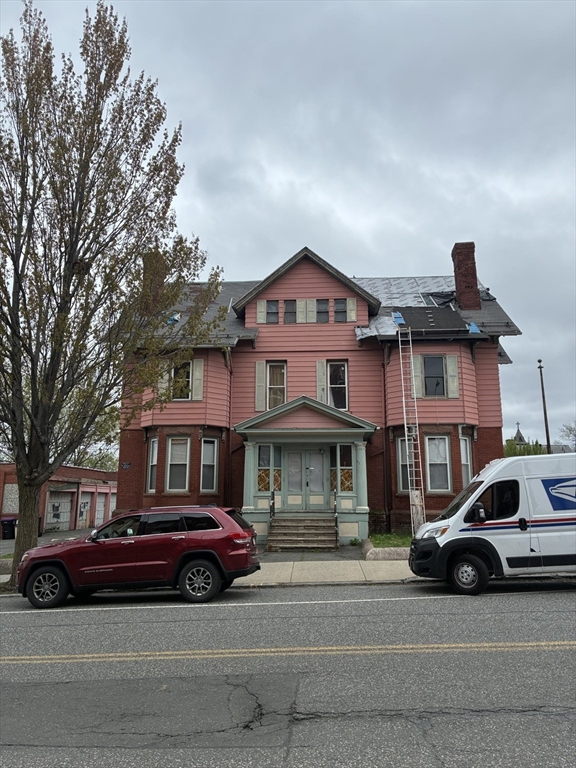 693 Dwight, Holyoke, Massachusetts, ,Commercial Sale,For Sale,Dwight,73505826