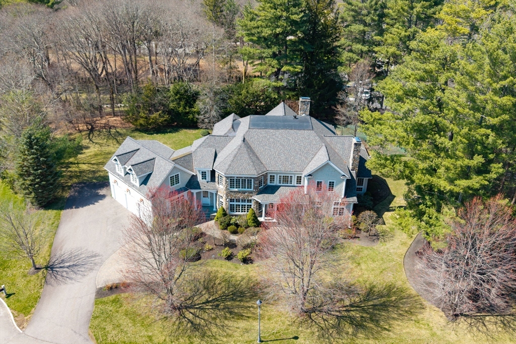 1 Stonefield Lane, Wellesley, Massachusetts, 6 Bedrooms Bedrooms, 12 Rooms Rooms,6.5 BathroomsBathrooms,Residential,For Sale,Stonefield Lane,73503609