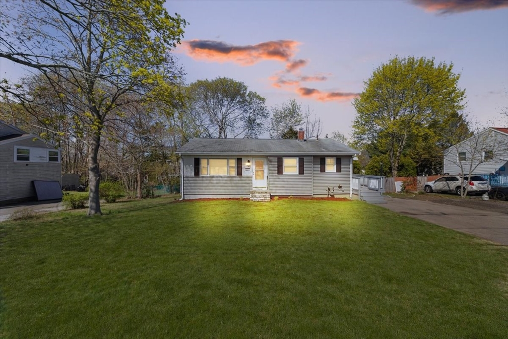 358 Battles Street, Brockton, Massachusetts, 5 Bedrooms Bedrooms, 9 Rooms Rooms,2 BathroomsBathrooms,Residential,For Sale,Battles Street,73505837