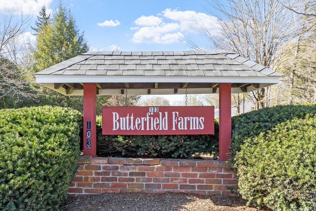 103 Main St, Pepperell, Massachusetts, 2 Bedrooms Bedrooms, 4 Rooms Rooms,2 BathroomsBathrooms,Residential,For Sale,Main St,73505845