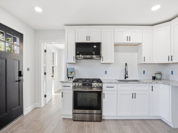 357 Wareham St, Middleboro, Massachusetts, 4 Bedrooms Bedrooms, 7 Rooms Rooms,3.5 BathroomsBathrooms,Residential,For Sale,Wareham St,73505593