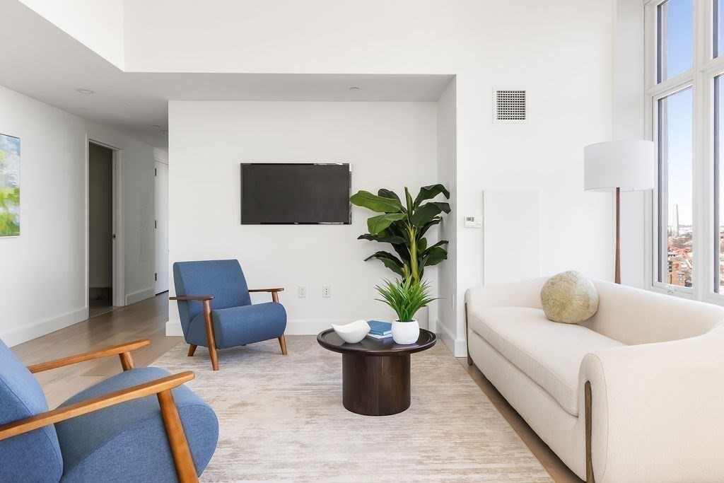 100 Lovejoy Wharf, Boston, Massachusetts, 1 Bedroom Bedrooms, 3 Rooms Rooms,1.5 BathroomsBathrooms,Residential,For Sale,Lovejoy Wharf,73505622