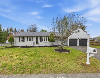 177 Flint St, Springfield, Massachusetts, 3 Bedrooms Bedrooms, 5 Rooms Rooms,1.5 BathroomsBathrooms,Residential,For Sale,Flint St,73505942