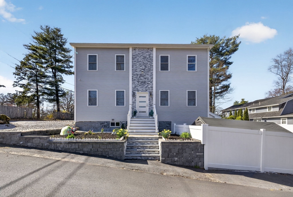 50 Great Elm Road, Billerica, Massachusetts, 3 Bedrooms Bedrooms, 5 Rooms Rooms,2.5 BathroomsBathrooms,Residential,For Sale,Great Elm Road,73505836