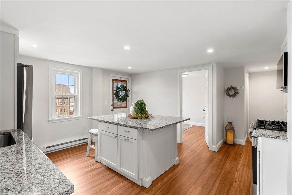 40 Middle Street, Gloucester, Massachusetts, 3 Bedrooms Bedrooms, 5 Rooms Rooms,1 BathroomBathrooms,Residential,For Sale,Middle Street,73505979