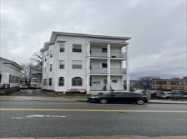 48 Providence St, Worcester, Massachusetts, 4 Bedrooms Bedrooms, 7 Rooms Rooms,1 BathroomBathrooms,Residential Lease,For Rent,Providence St,73505980