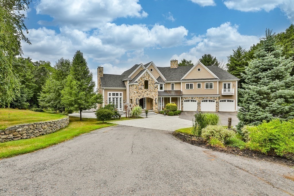 68 Prospect Hill Rd, Harvard, Massachusetts, 3 Bedrooms Bedrooms, 10 Rooms Rooms,3.5 BathroomsBathrooms,Residential,For Sale,Prospect Hill Rd,73505992