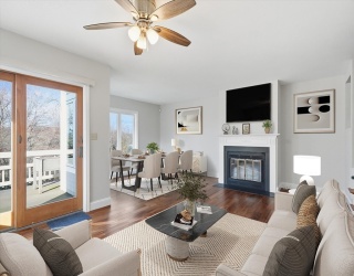 44 Landing Drive, Methuen, Massachusetts, 2 Bedrooms Bedrooms, 6 Rooms Rooms,2.5 BathroomsBathrooms,Residential,For Sale,Landing Drive,73505929