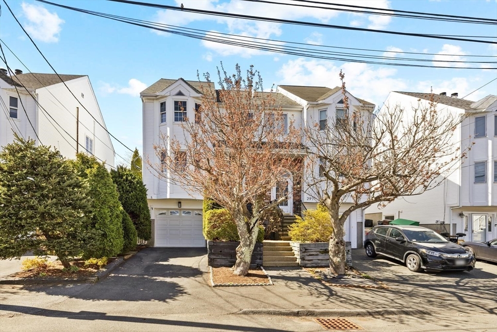 299 Lincoln St, Revere, Massachusetts, 2 Bedrooms Bedrooms, 6 Rooms Rooms,2.5 BathroomsBathrooms,Residential,For Sale,Lincoln St,73505831