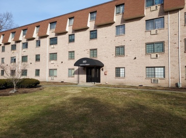 103 Grove St, Rockland, Massachusetts, 2 Bedrooms Bedrooms, 4 Rooms Rooms,1 BathroomBathrooms,Residential,For Sale,Grove St,73470315 103 Grove St, Rockland, Massachusetts, 2 Bedrooms Bedrooms, 4 Rooms Rooms,1 BathroomBathrooms,Residential,For Sale,Grove St,73470315