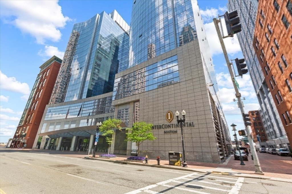 500 Atlantic Avenue, Boston, Massachusetts, 3 Rooms Rooms,1.5 BathroomsBathrooms,Residential Lease,For Rent,Atlantic Avenue,73506292