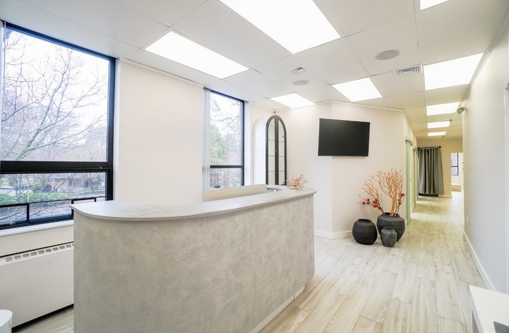 18 Crawford Street, Needham, Massachusetts, ,Commercial Lease,For Rent,Crawford Street,73506235