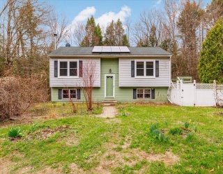 116 Winchendon Rd, Royalston, Massachusetts, 3 Bedrooms Bedrooms, 5 Rooms Rooms,1 BathroomBathrooms,Residential,For Sale,Winchendon Rd,73506323