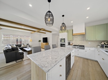 144 Linden Street, Wellesley, Massachusetts, 3 Bedrooms Bedrooms, 7 Rooms Rooms,2.5 BathroomsBathrooms,Residential Lease,For Rent,Linden Street,73506334 144 Linden Street, Wellesley, Massachusetts, 3 Bedrooms Bedrooms, 7 Rooms Rooms,2.5 BathroomsBathrooms,Residential Lease,For Rent,Linden Street,73506334
