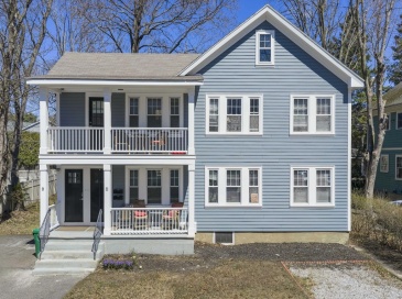 20-22 Greenough St, Newton, Massachusetts, 4 Bedrooms Bedrooms, 10 Rooms Rooms,2 BathroomsBathrooms,Residential Income,For Sale,Greenough St,73506180