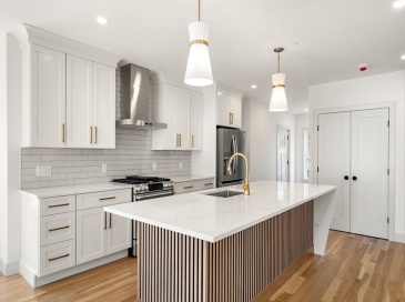 6-8 South, Stoneham, Massachusetts, 3 Bedrooms Bedrooms, 5 Rooms Rooms,2 BathroomsBathrooms,Residential,For Sale,South,73506202