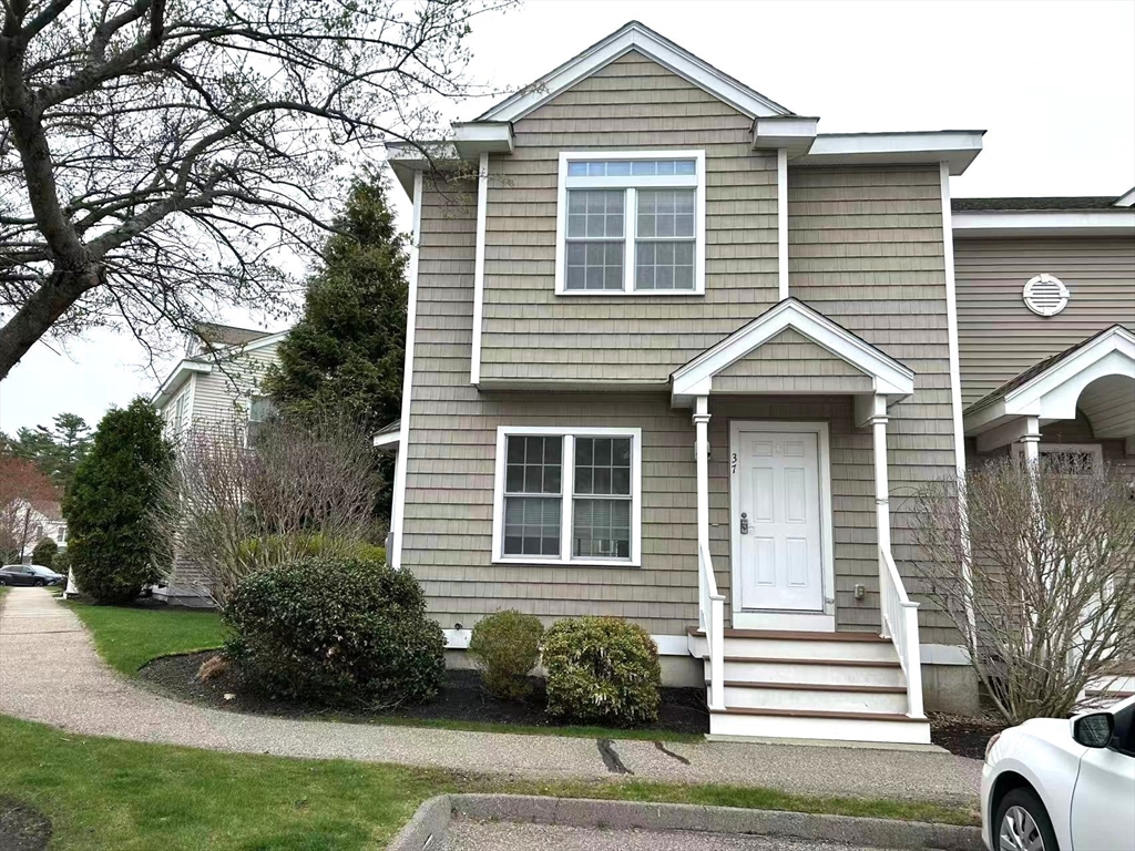 37 Turtle Brook Road, Canton, Massachusetts, 2 Bedrooms Bedrooms, 6 Rooms Rooms,2.5 BathroomsBathrooms,Residential Lease,For Rent,Turtle Brook Road,73506211