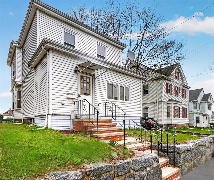 18 Clark St, Quincy, Massachusetts, 4 Bedrooms Bedrooms, 6 Rooms Rooms,2 BathroomsBathrooms,Residential,For Sale,Clark St,73506227