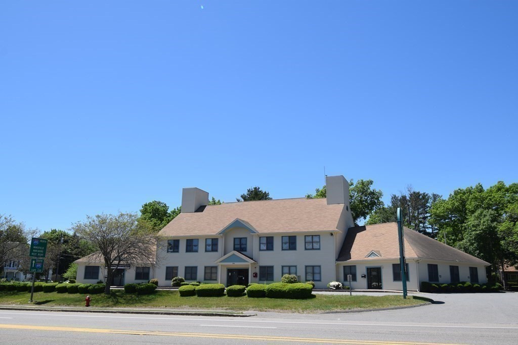 1244 Broadway, Raynham, Massachusetts, ,Commercial Lease,For Rent,Broadway,73506097