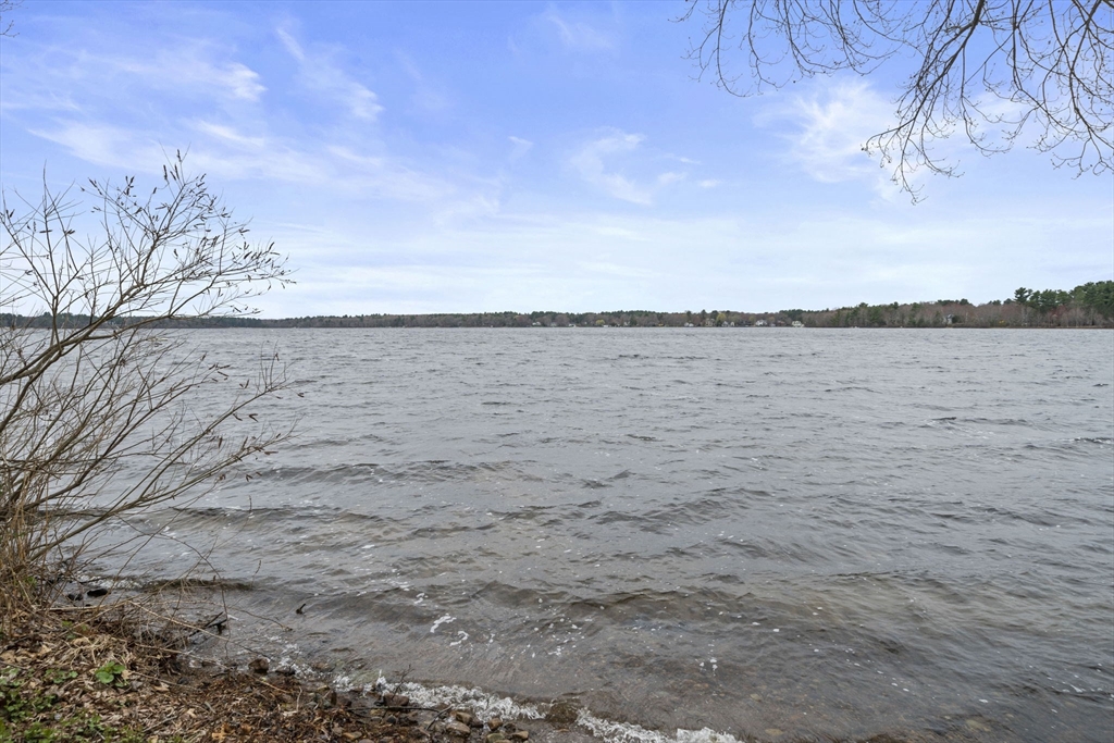 2 East St, Sharon, Massachusetts, 5 Bedrooms Bedrooms, 11 Rooms Rooms,2.5 BathroomsBathrooms,Residential,For Sale,East St,73504009