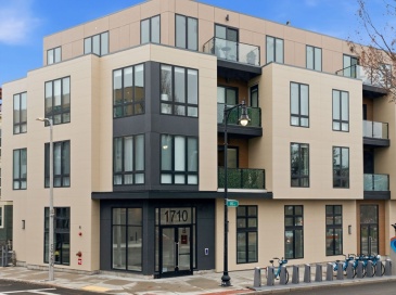 1710 Dorchester Avenue, Boston, Massachusetts, 2 Bedrooms Bedrooms, 3 Rooms Rooms,2 BathroomsBathrooms,Residential,For Sale,Dorchester Avenue,73505900