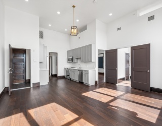 90 Washington Street, Taunton, Massachusetts, 2 Bedrooms Bedrooms, 6 Rooms Rooms,2 BathroomsBathrooms,Residential,For Sale,Washington Street,73505786