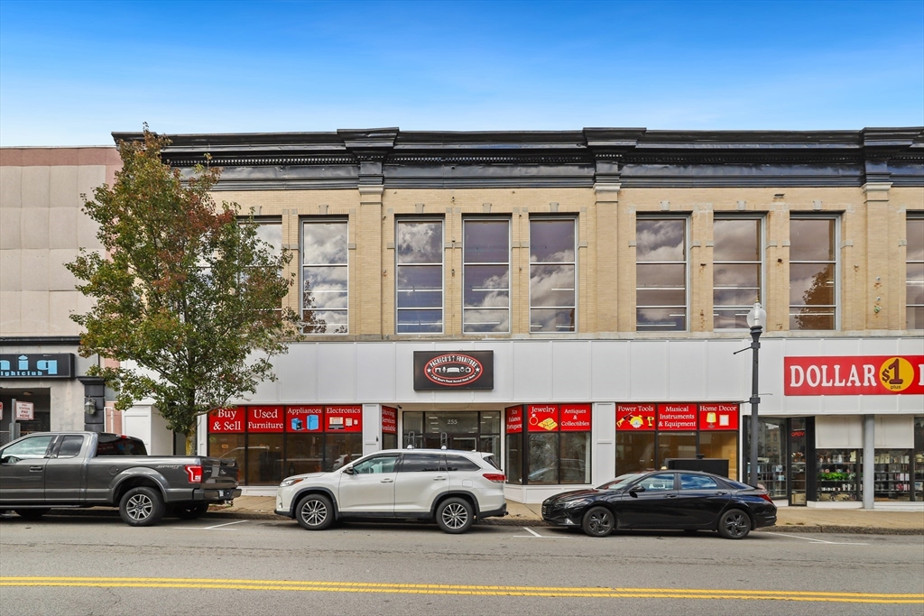 251 South Main Street, Fall River, Massachusetts, ,Commercial Lease,For Rent,South Main Street,73505893