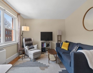 4 Dunning Way, Boston, Massachusetts, 1 Bedroom Bedrooms, 3 Rooms Rooms,1 BathroomBathrooms,Residential,For Sale,Dunning Way,73506284