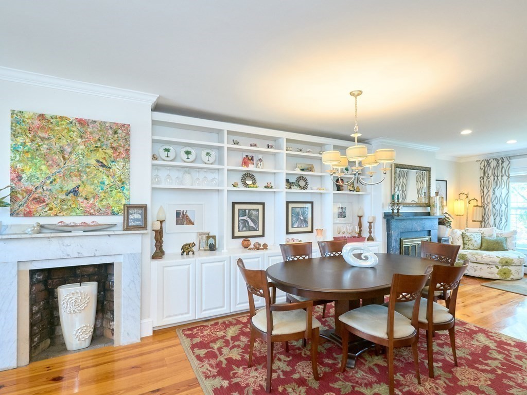 289 Bunker Hill St, Boston, Massachusetts, 2 Bedrooms Bedrooms, 6 Rooms Rooms,1 BathroomBathrooms,Residential Lease,For Rent,Bunker Hill St,73506038