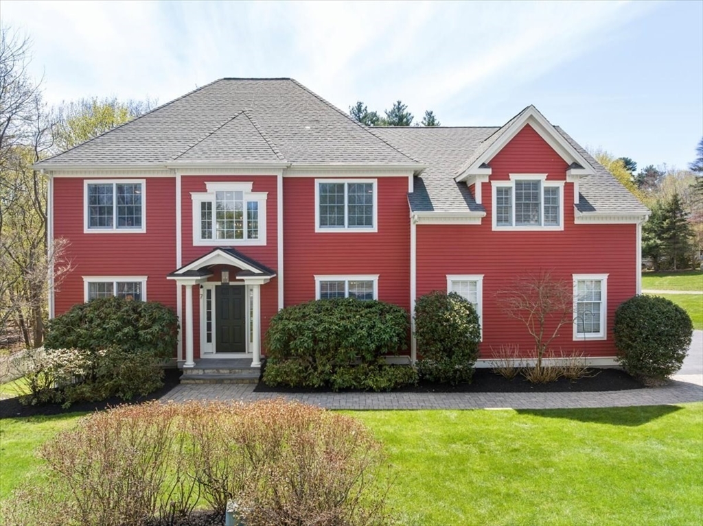 7 Jacqueline Circle, Natick, Massachusetts, 5 Bedrooms Bedrooms, 11 Rooms Rooms,3.5 BathroomsBathrooms,Residential,For Sale,Jacqueline Circle,73506280