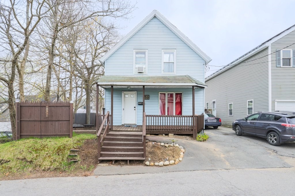 35 Essex St, Athol, Massachusetts, 4 Bedrooms Bedrooms, 8 Rooms Rooms,1 BathroomBathrooms,Residential,For Sale,Essex St,73506362