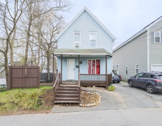 35 Essex St, Athol, Massachusetts, 4 Bedrooms Bedrooms, 8 Rooms Rooms,1 BathroomBathrooms,Residential,For Sale,Essex St,73506362