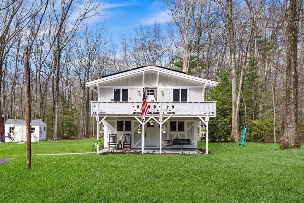 503 Hilltop Rd, Lancaster, Massachusetts, 3 Bedrooms Bedrooms, 6 Rooms Rooms,2 BathroomsBathrooms,Residential,For Sale,Hilltop Rd,73506382
