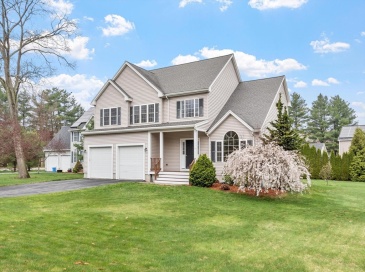 4 Henley Rd, Acton, Massachusetts, 4 Bedrooms Bedrooms, 9 Rooms Rooms,2.5 BathroomsBathrooms,Residential,For Sale,Henley Rd,73506350