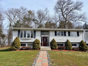 31 Spring Ln, Sharon, Massachusetts, 3 Bedrooms Bedrooms, 8 Rooms Rooms,2 BathroomsBathrooms,Residential,For Sale,Spring Ln,73485517 31 Spring Ln, Sharon, Massachusetts, 3 Bedrooms Bedrooms, 8 Rooms Rooms,2 BathroomsBathrooms,Residential,For Sale,Spring Ln,73485517