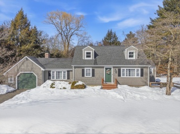 1187 West St, Walpole, Massachusetts, 3 Bedrooms Bedrooms, 9 Rooms Rooms,2 BathroomsBathrooms,Residential,For Sale,West St,73484259 1187 West St, Walpole, Massachusetts, 3 Bedrooms Bedrooms, 9 Rooms Rooms,2 BathroomsBathrooms,Residential,For Sale,West St,73484259