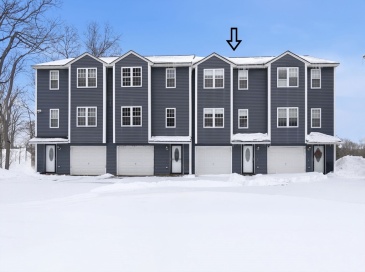 37 Mercury Ter, Haverhill, Massachusetts, 2 Bedrooms Bedrooms, 4 Rooms Rooms,1.5 BathroomsBathrooms,Residential,For Sale,Mercury Ter,73480471 37 Mercury Ter, Haverhill, Massachusetts, 2 Bedrooms Bedrooms, 4 Rooms Rooms,1.5 BathroomsBathrooms,Residential,For Sale,Mercury Ter,73480471
