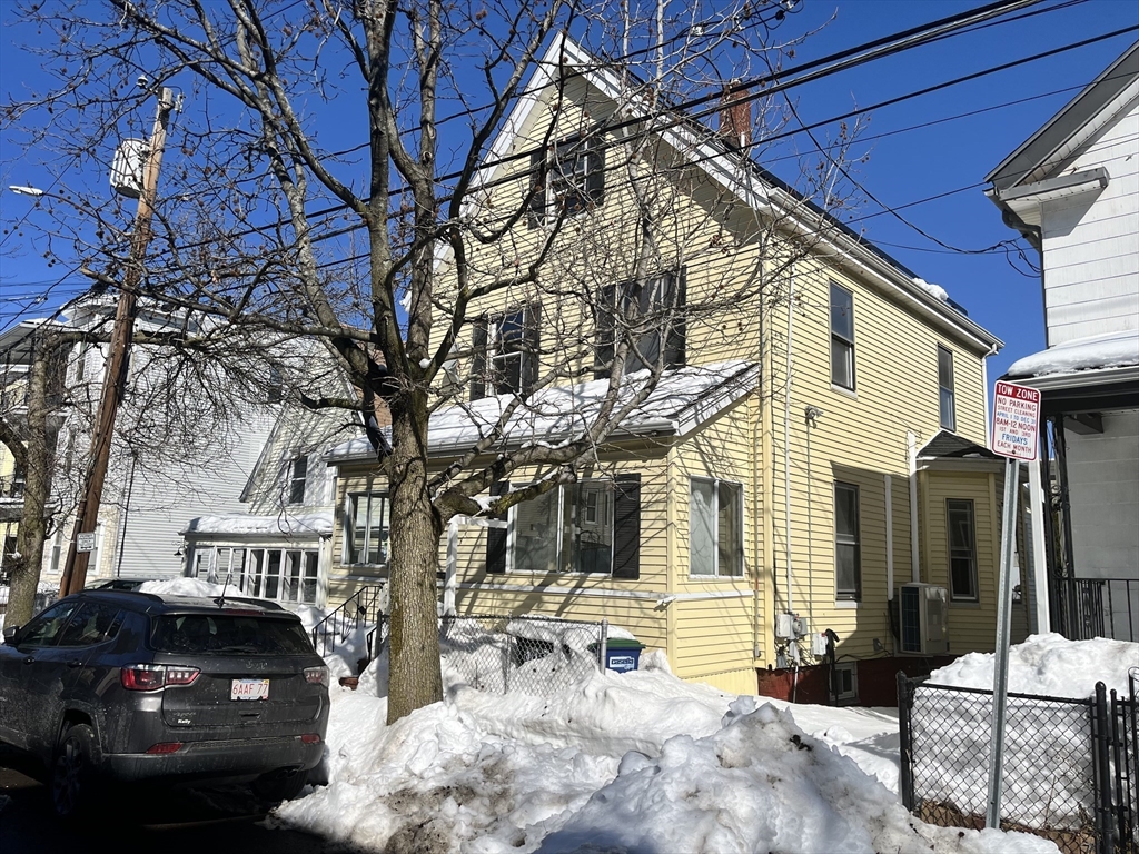 89 Heath Street, Somerville, Massachusetts, 4 Bedrooms Bedrooms, 8 Rooms Rooms,2.5 BathroomsBathrooms,Residential,For Sale,Heath Street,73485219