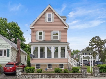 60 Taunton, Boston, Massachusetts, 4 Bedrooms Bedrooms, 14 Rooms Rooms,2 BathroomsBathrooms,Residential,For Sale,Taunton,73484335