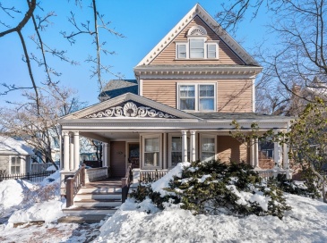 16 Prescott St, Newton, Massachusetts, 5 Bedrooms Bedrooms, 13 Rooms Rooms,3.5 BathroomsBathrooms,Residential,For Sale,Prescott St,73474384